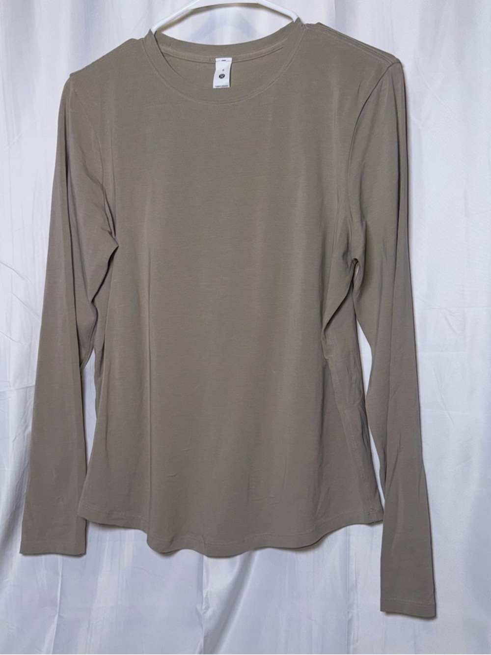 lululemon athletica Long Sleeve Crewneck Top - Taupe